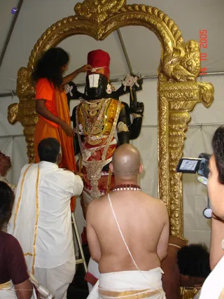 Venkateshwara Namam - LA ashram 012_watermarked.jpg