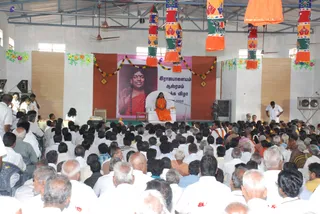 Ananda Sabha Discourse - DSC_0162_watermarked.jpg