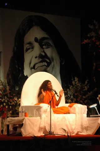 Satsang - DSC_6332_watermarked.jpg