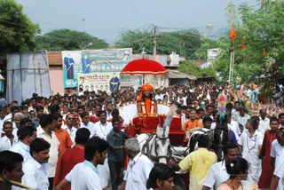 Procession - batch_DSC_0073.JPG