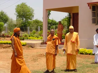 Ramakrishna Mutt Swamis Visit Ashram - 7--DSC00325.JPG