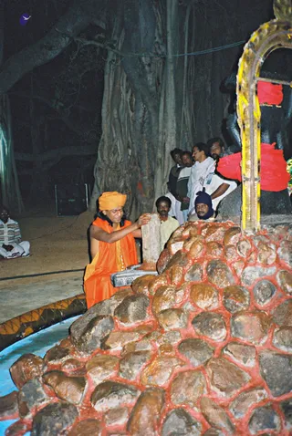 Swayambulinga Installation Bidadi - F1070021_watermarked.jpg