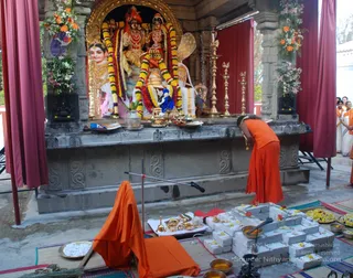 Visit-To-Temple - watermark_DSC_0176.JPG