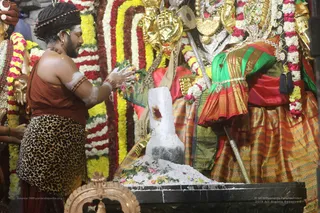 Swayambhulingaabhishekam - 7T7A9504.jpg