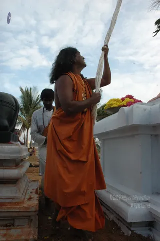 Flag-Hoisting-By-Swamiji - DSC_0580.JPG