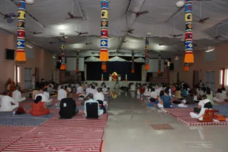 Swamiji-In-Lep-Meeting - DSC_8296.JPG
