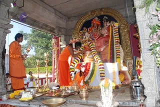 Welcoming-Swamiji-And-Procession - watermark_DSC_0206.JPG