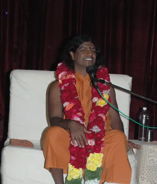Meeting-With-Devotees - DSC_5635.JPG