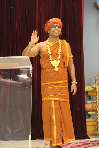 Nithyasatsang Swamiji - IMG_1989.JPG