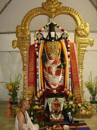 Nsp Day2 - LA ashram NSP Energy Darshan 017_watermarked.jpg