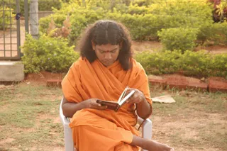 Swamiji-In-Rounds - DSC_2727.JPG
