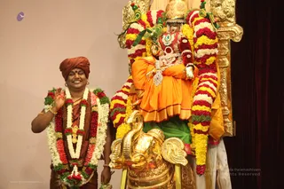 Swamiji Blessing - IMG_1833.jpg