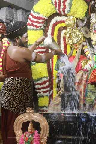 Swayambhulingaabhishekam - 7T7A9148.jpg