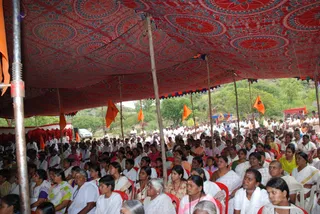 Swamiji-Addressing - batch_DSC_0375.JPG