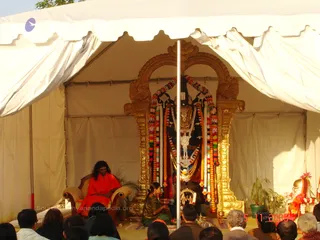 Sendoff From La - LA Ashram Swamiji Send Off Nov 4, 2005 002_watermark.jpg