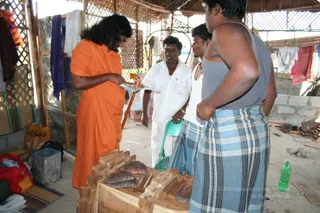 Swamiji-Supervising-The-Metal-Carving-Work - IMG_2016.JPG