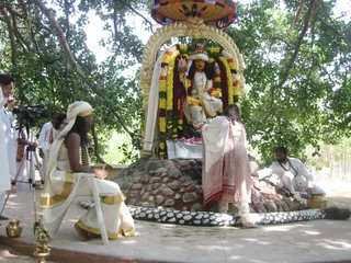 Milk Offering - ShivRathri_2005_ashram (61)_watermark.jpg