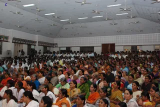 Satsang - DSC_0393_watermarked.jpg