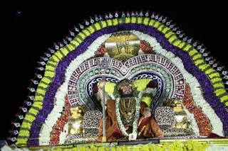Procession - 4H7A8395.jpg