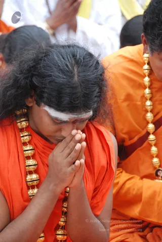 Visit-To-Arunachaleshwara-Temple - 06--Swamiji-at-Arunagiriyogeshwara_22.jpg