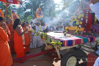 Procession - watermark_DSC_0575.JPG