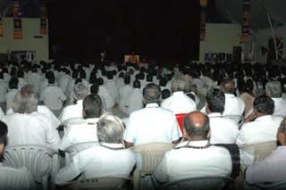 Meeting-With-Devotees - DSC_6548.JPG