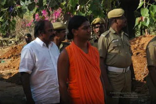 Construction-Work-In-Tiruvanamalai-Aadheenam - batch_DSC_0564.jpg