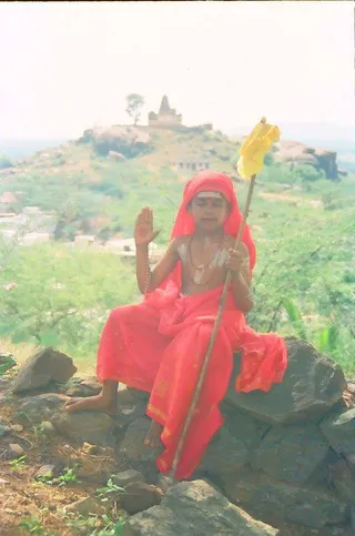 1988 - Coronation as 233rd Guru Mahasannidhanam of Kanchee Kailasa Sarvajnapeetham