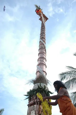 Flag-Hoisting-By-Swamiji - DSC_0637.JPG