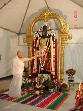 Puja - LA ashram 020_watermarked.jpg