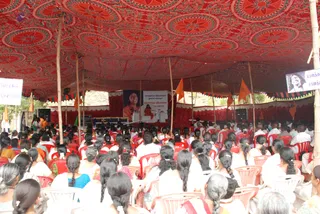 Swamiji-Addressing - batch_DSC_0350.JPG