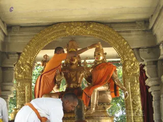 Abishekam-To-Nithyanandeshwara-Paramashiva - batch_IMG_1933.JPG