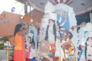 Swamiji-Doing-Pranaprathistha-To-Durga-Devi - watermark_DSC_5293.JPG