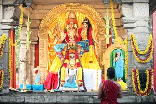 Temple - 07--22_Nov_2011_IN_BL_IA_Day2(55)_watermarked.jpg