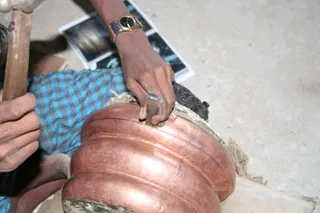 Swamiji-Supervising-The-Metal-Carving-Work - IMG_1977.JPG