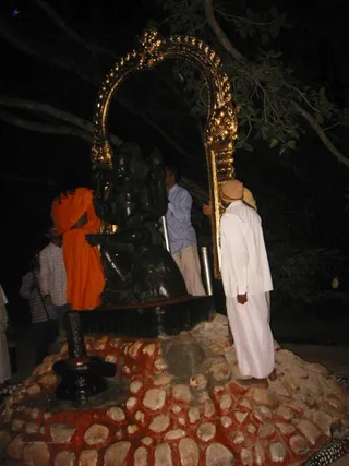 Dakshinamurthy Prabhavali - ShivRathri_2005_ashram (3)_watermark.jpg