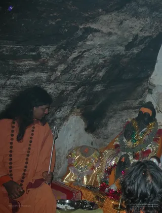 Vyasa Cave - DSC_0127_watermarked.jpg