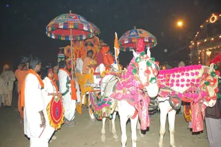Procession - DSC_4553_watermarked.jpg