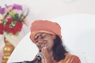 October 28 - 1 November 2004 - Mass Living Enlightenment Initiations in Tiruvannamalai