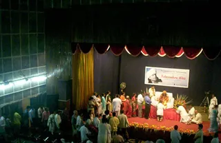 Ashtavakra-Gita-Day2-Bangalore - 06--Ashtavakra_Blessings_1.JPG