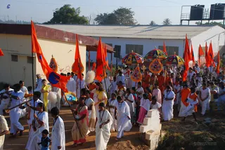 Procession - DSC_0380_watermarked.jpg