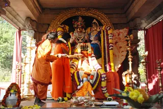 Procession - DSC_0589_watermarked.jpg