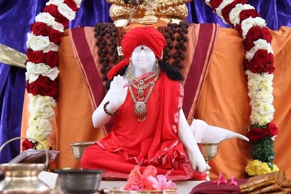 Pratyaksha moorthi of Paramahamsa Nithyananda