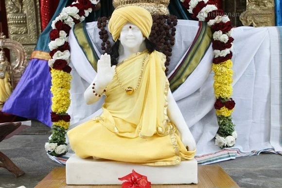 https://www.nithyananda.org/sites/default/files/photo-gallery/2011-08aug-02-nithyananda-photo-01b-paramahamsa-nithyananda-deity-bidadi-ashram.JPG?1313742710