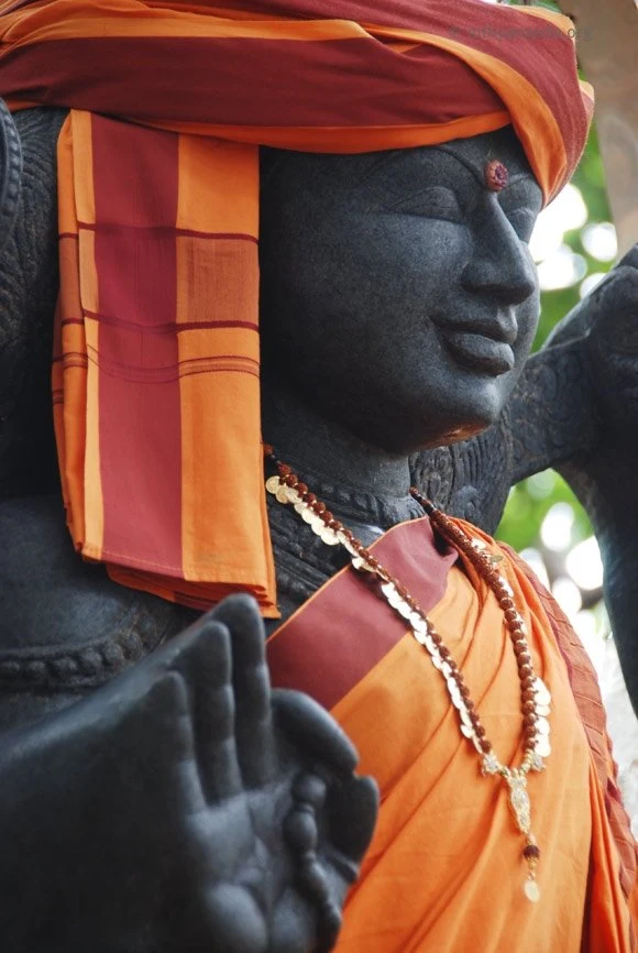https//www.nithyananda.org/sites/default/files/photo-gallery/2011-08aug-06-11d-aadhi-guru-dakshinamoorthy-dhyanapeetam-bidadi.jpg?1313759840