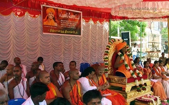 https://www.nithyananda.org/sites/default/files/photo-gallery/2011-08aug-08-11c-fasting-protest-madurai-nithyananda-disciples.jpg?1313767315