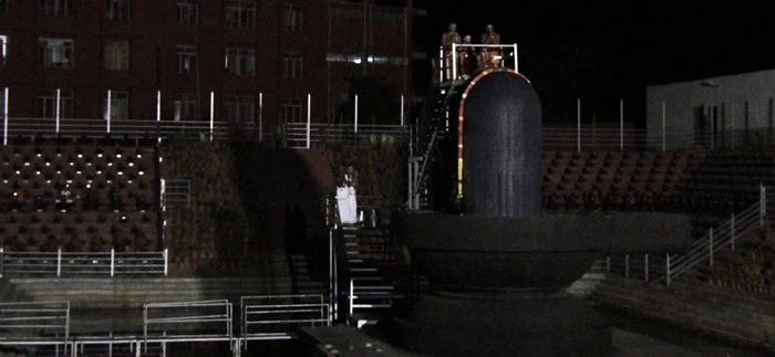 http://nithyananda.org/sites/default/files/photo-gallery/2014-03mar-31st-nithyananda-diary-haridwar_MG_3313_rudrabishekam.JPG