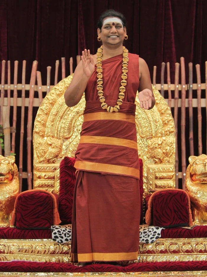 https://nithyananda.org/sites/default/files/photo-gallery/2014-10oct-09th-nithyananda-dairy_IMG_2656_bidadi-satsang-swamiji-blessings.JPG?1412851935