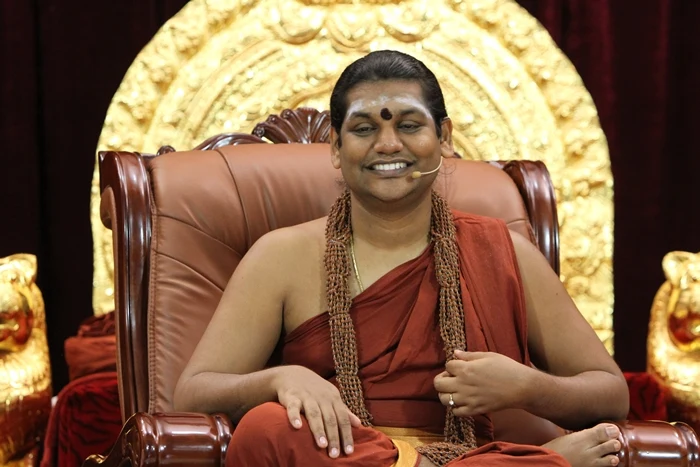 https://nithyananda.org/sites/default/files/photo-gallery/2014-10oct-18th-nithyananda-diary_IMG_7262_bidadi-swamiji_0.JPG?1413703298