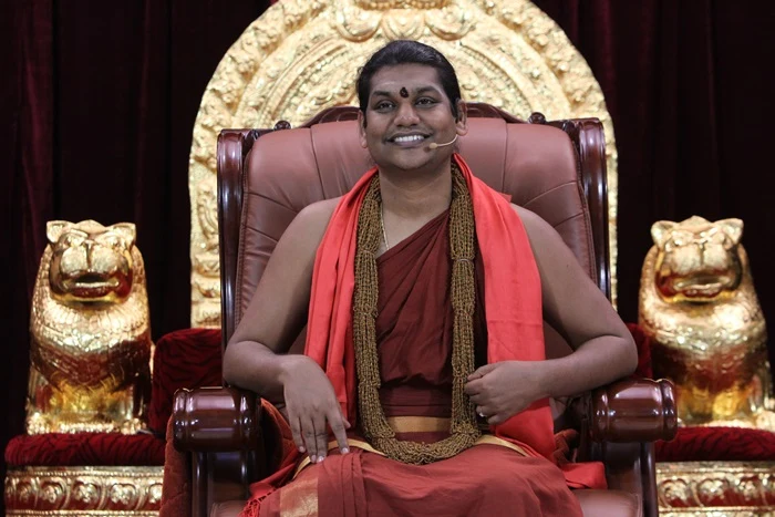 https://nithyananda.org/sites/default/files/photo-gallery/2014-10oct-19th-nithyananda-diary_IMG_7811_bidadi-inner-awakening-session-swamiji.JPG?1413860432